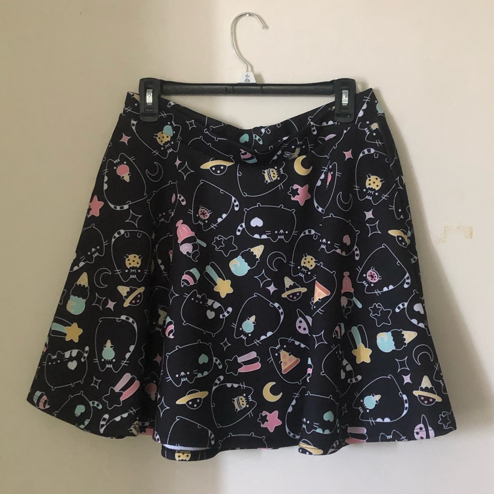 Hot Topic Pusheen Skirt